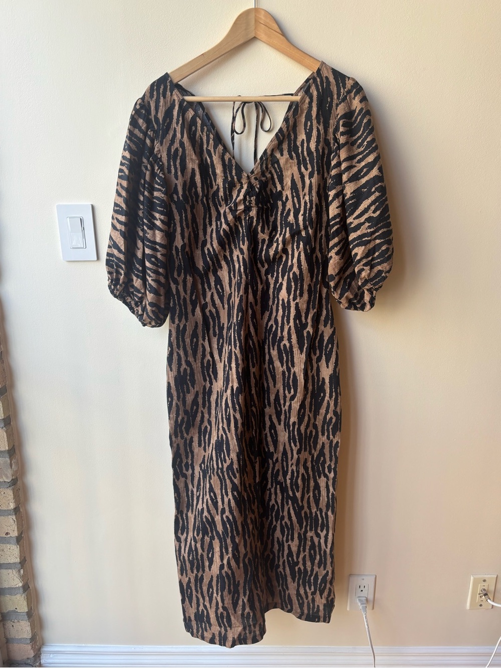 H&M Black and Brown Animal-Print Puff-Sleeve Midi Dress